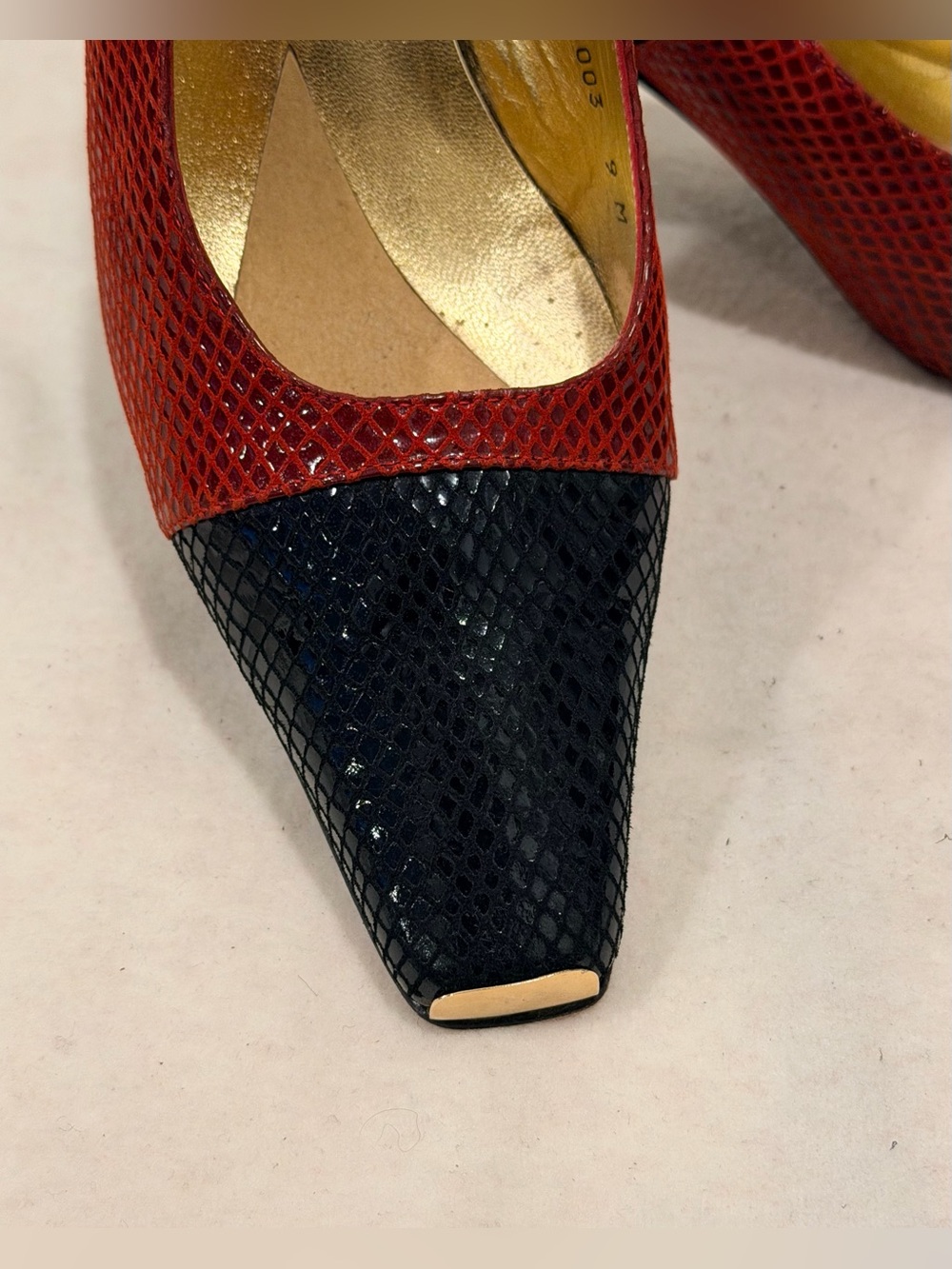 Vintage 1990s Timothy Hitsman Women’s Slingback Heels in Red & Black Size 9 - Picture 10 of 12
